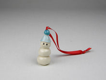 Load image into Gallery viewer, Snowman ornaments