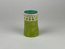 Load image into Gallery viewer, Expanding Dot cup **new shape
