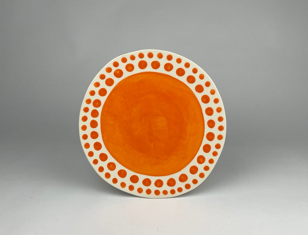 Expanding Dot Lunch Plate