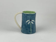 Load image into Gallery viewer, Flower mugs
